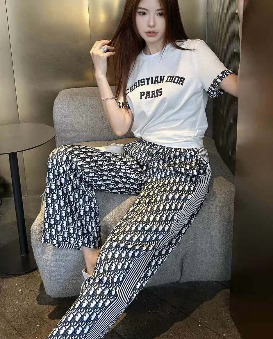 11689209fb483633edde7aca1a685546_1751451312_3882.jpeg