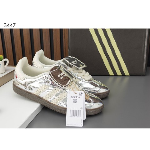 아디** [Adidas] 수입고급 아디** x 웨일스 보너 삼바 실버 메탈릭