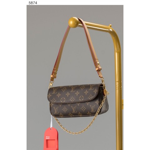 루*** [Louis Vuitton] 수입프리미엄급 월릿 온 체인 아이비 5874