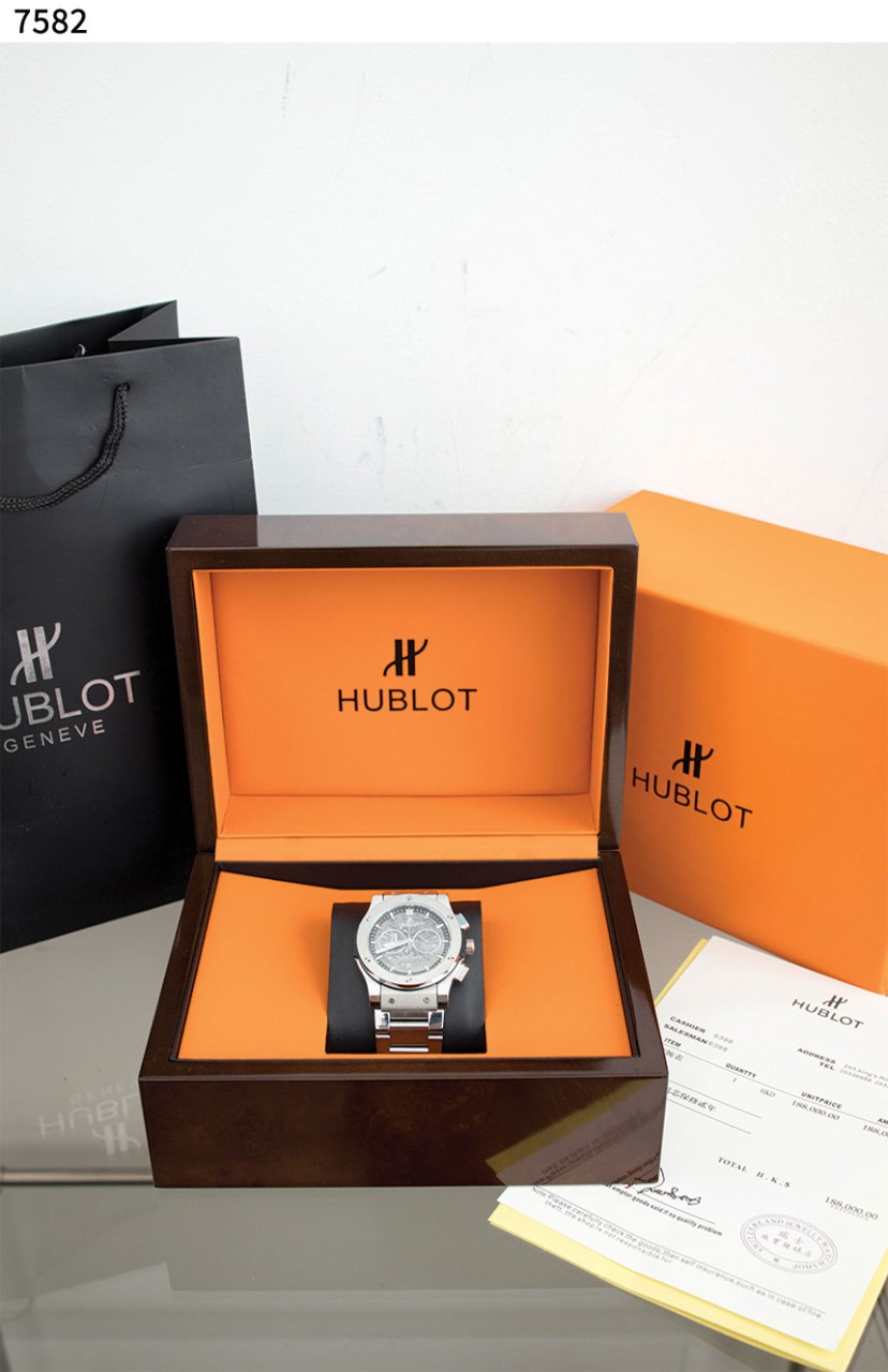 위** [Hublot] 수입고급 클래식 에어로 퓨전 티타늄 7582