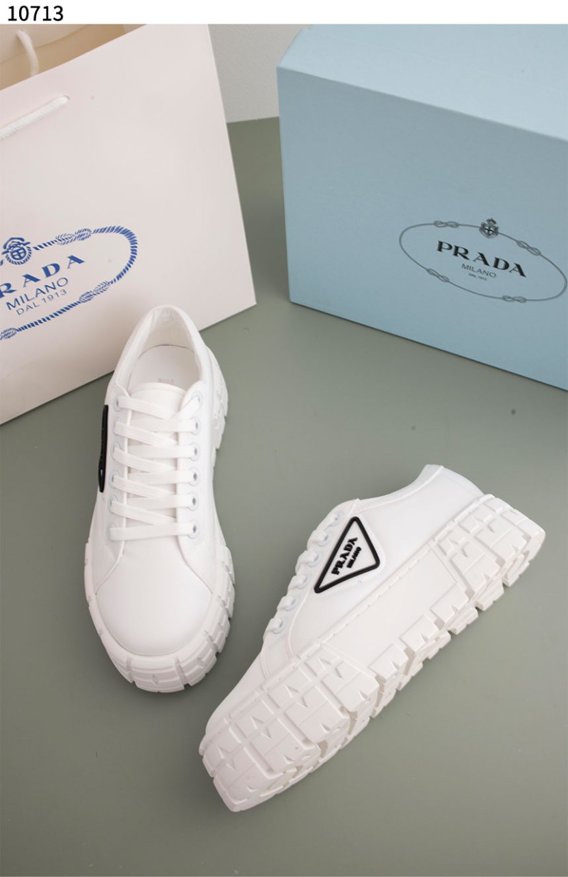 프**  Double Wheel Re-Nylon gabardine 스니커즈 10713