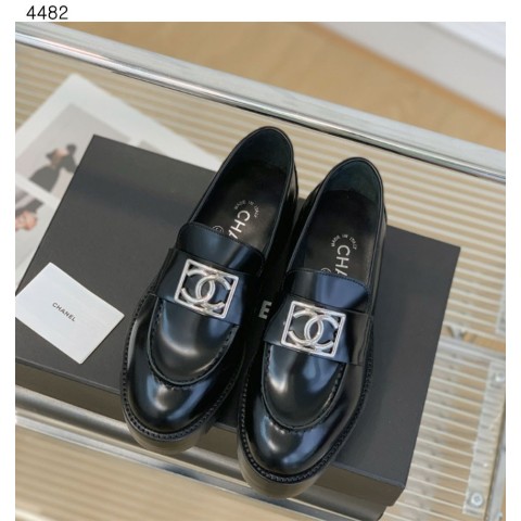 샤* 로퍼 카프스킨 메탈 블랙 G45156 로퍼 4482
