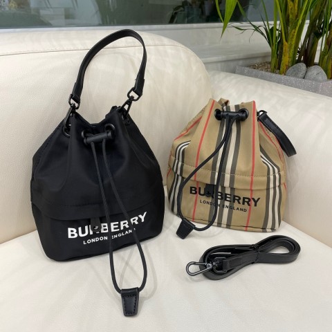 버** 포이베 파우치 버킷백