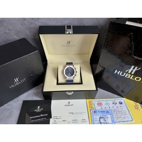 위** 크로노그래프 티타늄 블루 42mm