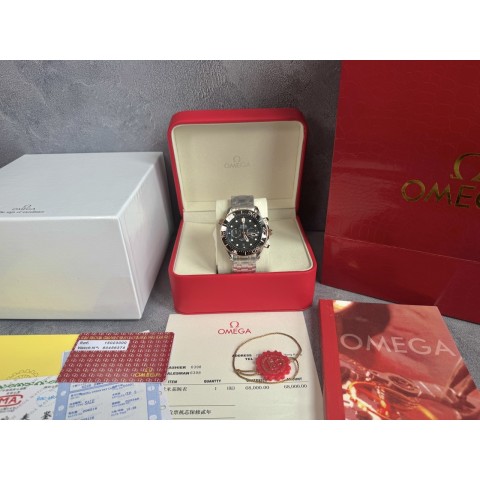 오** 씨마스터 다이버 300m 42mm 로즈골드
