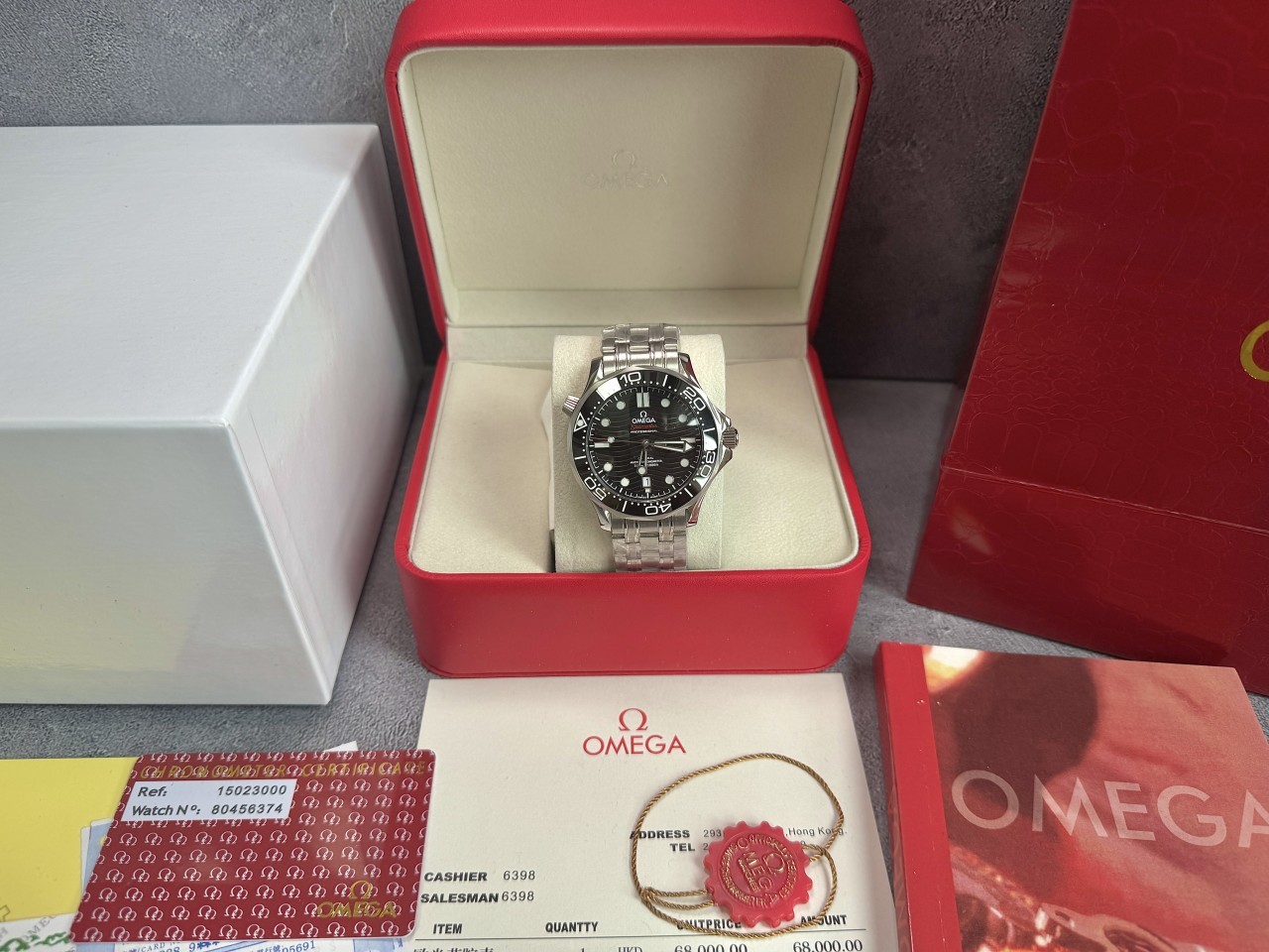오** 씨마스터 300m 42mm 블랙다이얼