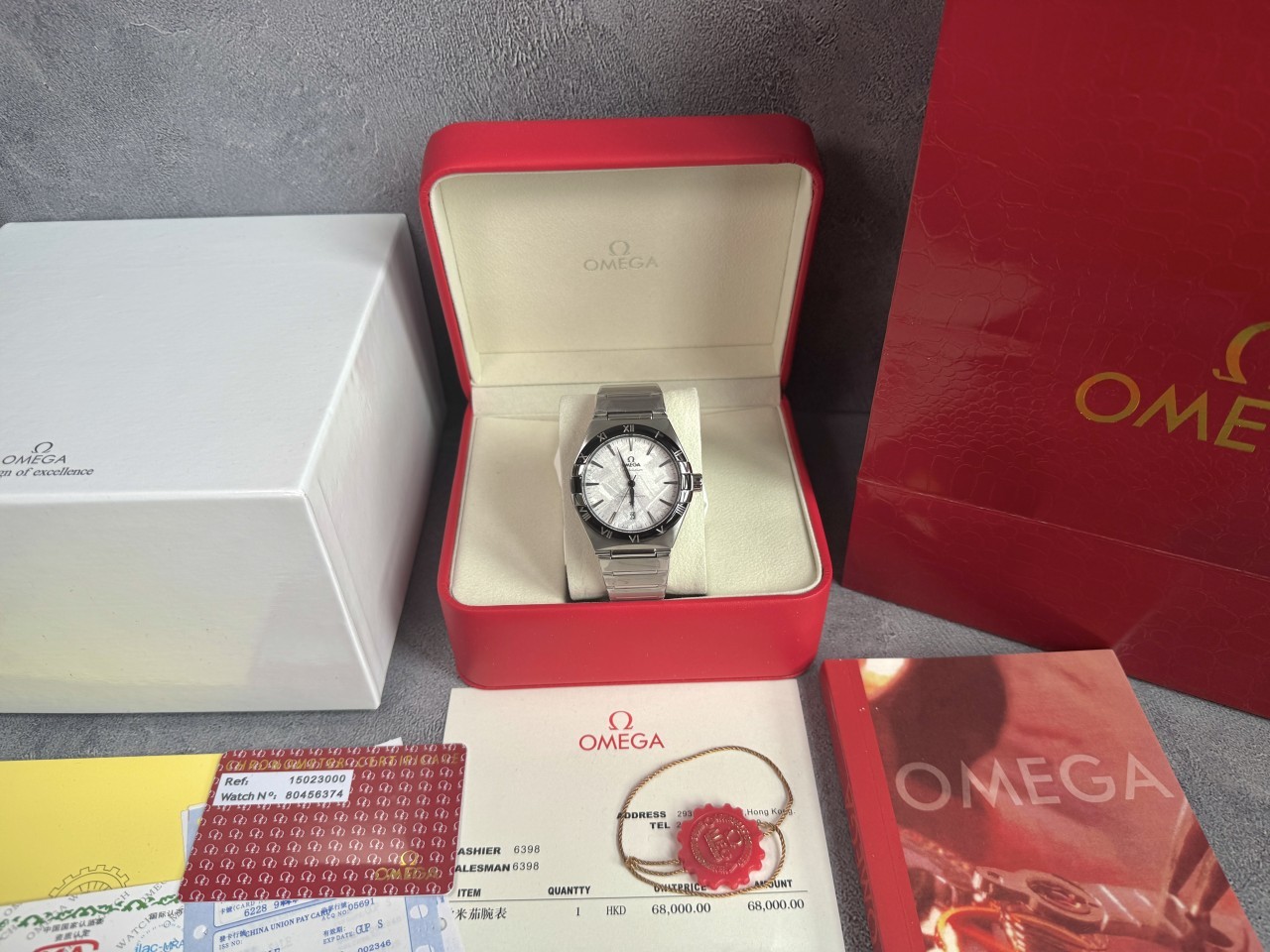 오** 컨스텔레이션 41mm 운석다이얼